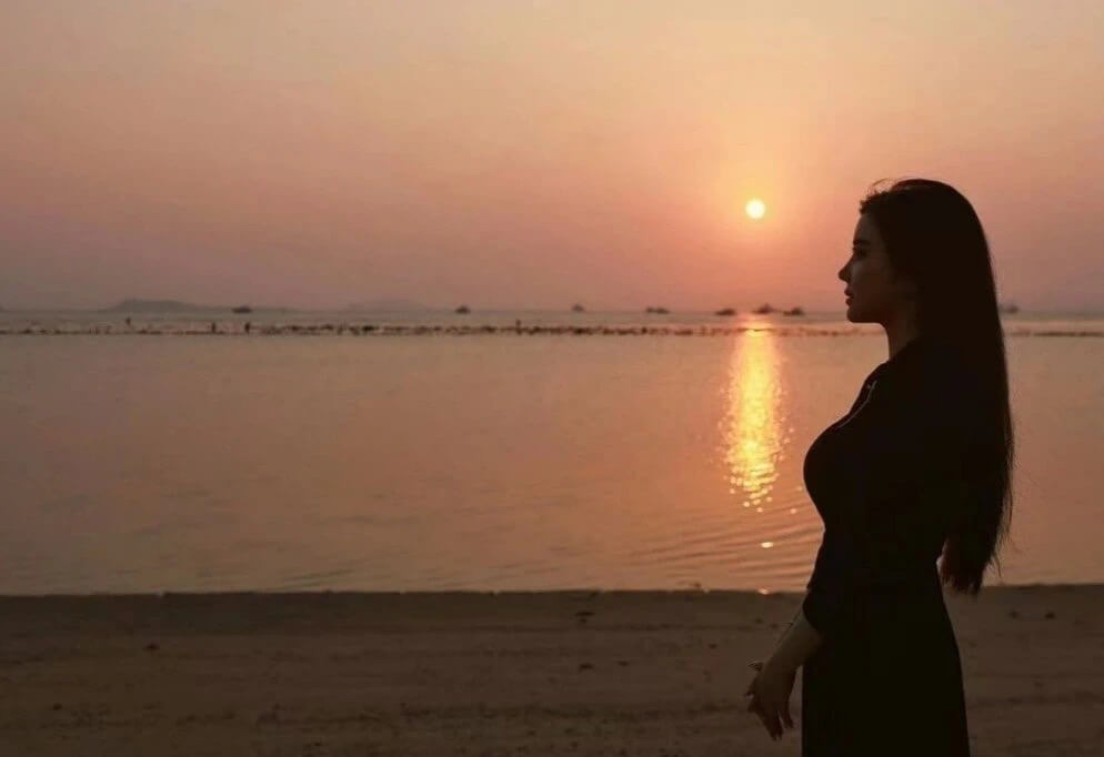 晓夏探戈奔现沙滩定情甜蜜撒狗粮！-第2张