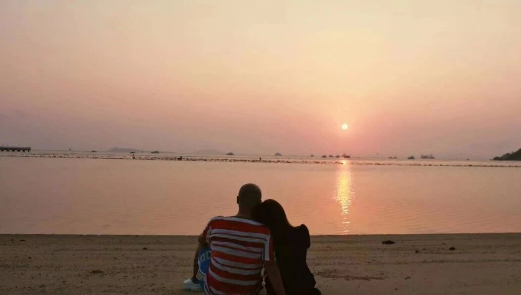 晓夏探戈奔现沙滩定情甜蜜撒狗粮！-第3张