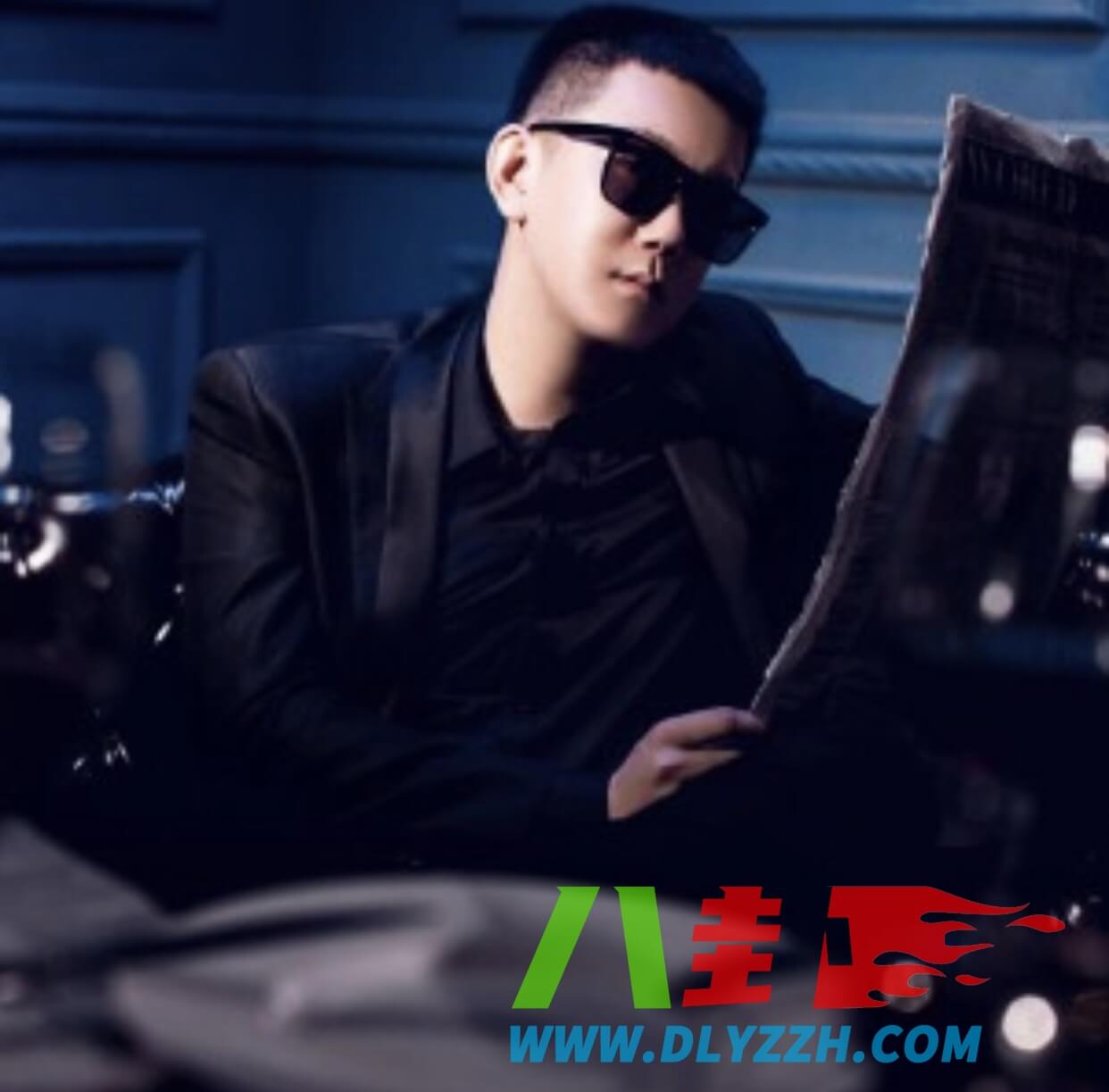 探索YY主播韩雅乐：来自黑龙江的才华横溢男士-第1张