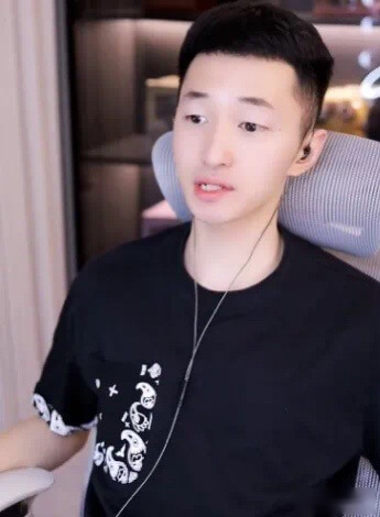 丈母娘圈女婿！八卦开皮文儿提28万-第1张