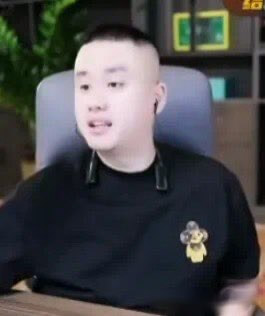 舞帝主播爆料小白龙欠律师费高达几百万！-第1张