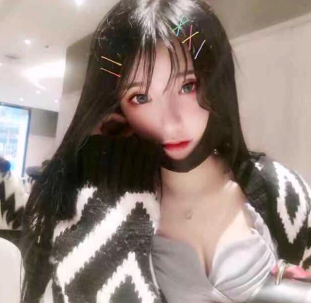 斗鱼跳舞主播Sun佐伊素颜照图片，Sun佐伊微博福利生活照写真-第16张