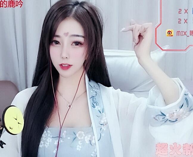 乔碧萝事件Mix晴子生活照图片 斗鱼二次元主播Mix晴子微博素颜照片-第19张
