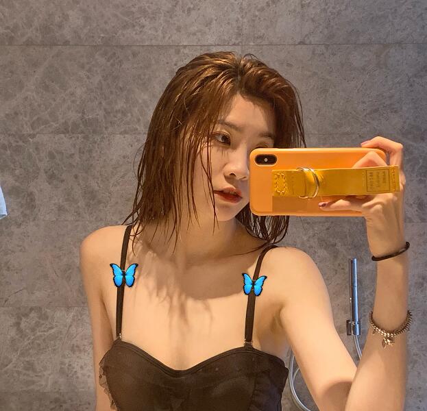 网红爆胎草莓粥高清生活照写真 抖音韩系穿衣达人爆胎儿图片写真-第8张
