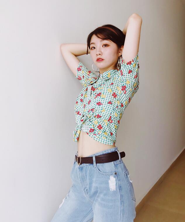 网红爆胎草莓粥高清生活照写真 抖音韩系穿衣达人爆胎儿图片写真-第13张
