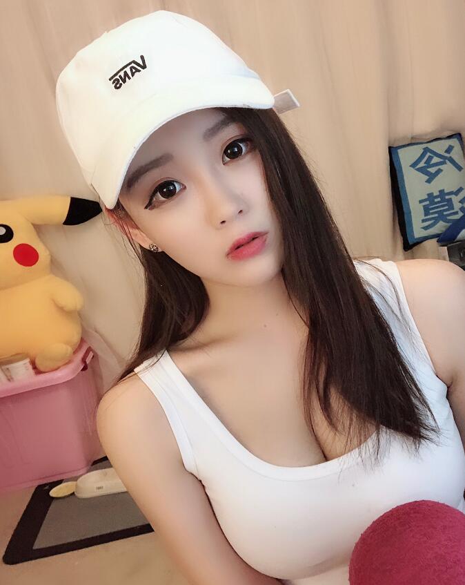 企鹅电竞艾米酱aimee性感福利套图欣赏 艾米酱高清自拍壁纸图集-第18张