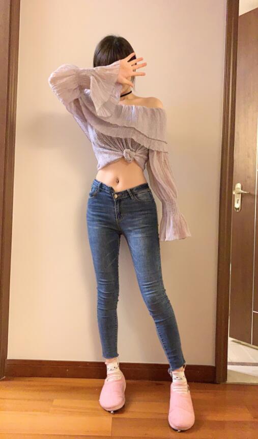 龙珠一姐主播小甜饼性感福利自拍套图 性感身材超美邻家女孩-第6张