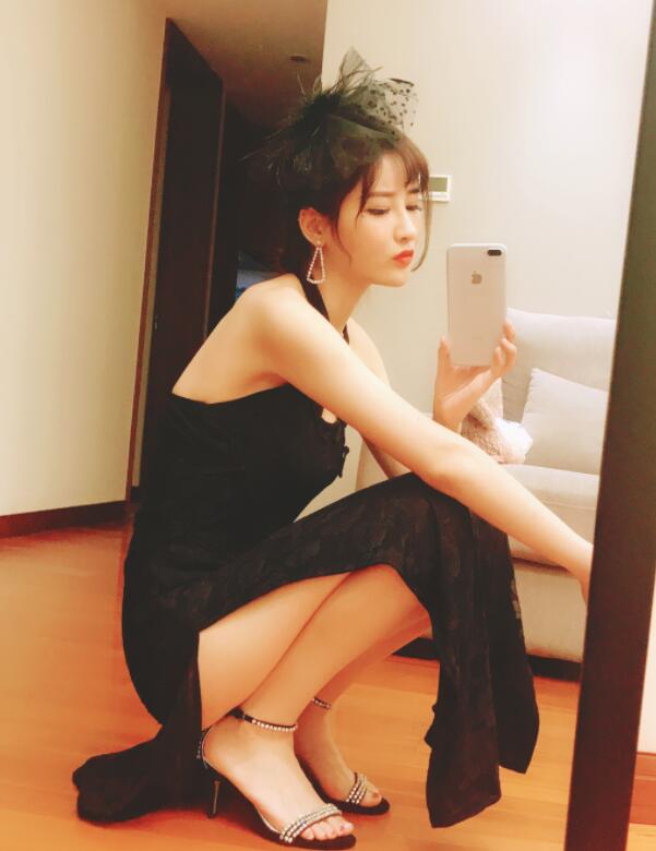 龙珠一姐主播小甜饼性感福利自拍套图 性感身材超美邻家女孩-第11张