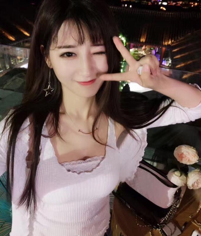 龙珠一姐主播小甜饼性感福利自拍套图 性感身材超美邻家女孩-第28张