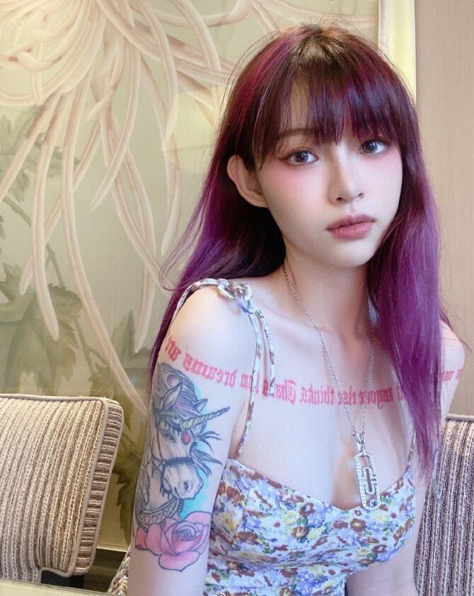 抖音痞幼视频事件图片，痞幼淘宝价格照片，痞幼睡衣福利写真套图-第4张