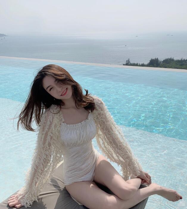 小小酷哥前女友朵朵温图片，虎牙小小酷哥女友朵朵微博生活照写真-第9张