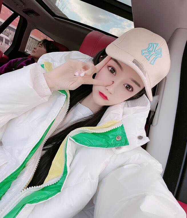 刘一手老婆董莹莹写真照片 董莹莹生活照-第3张