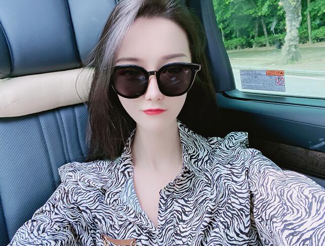 刘一手老婆董莹莹写真照片 董莹莹生活照-第4张