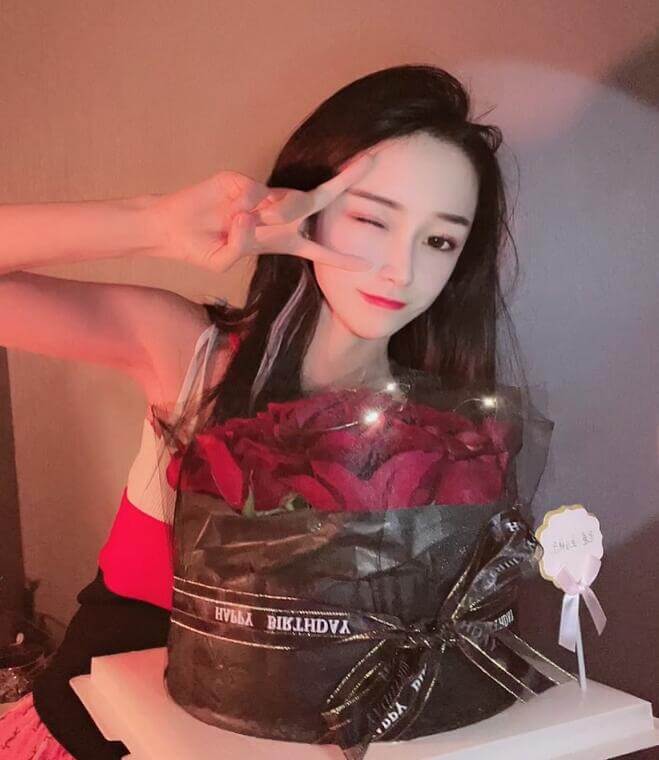 刘一手老婆董莹莹写真照片 董莹莹生活照-第8张