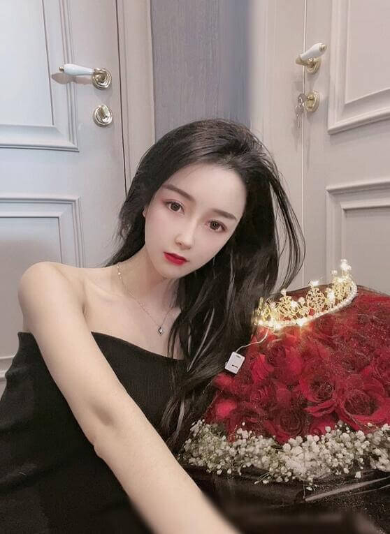刘一手老婆董莹莹写真照片 董莹莹生活照-第9张