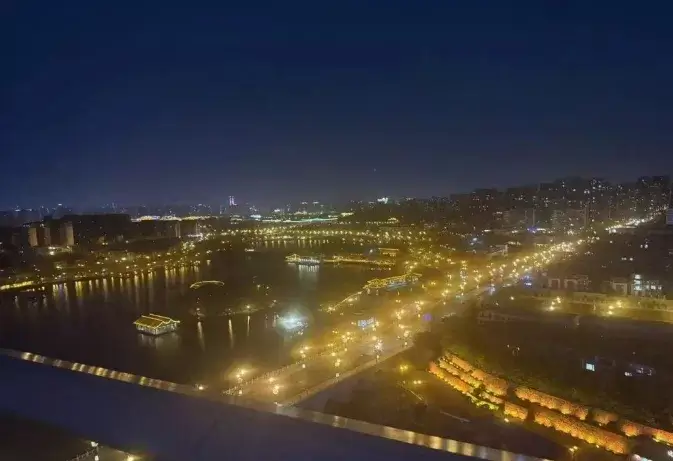逆行没有退路！阿哲曝近况抵达西安发圈！-第2张