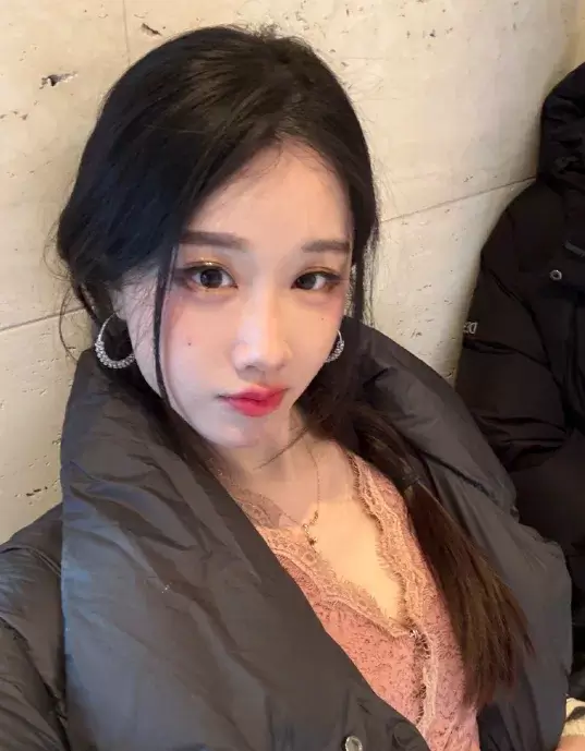 轩子巨2兔某手复出首秀？很孤独想找人结婚，但要有开店经济实力-第6张